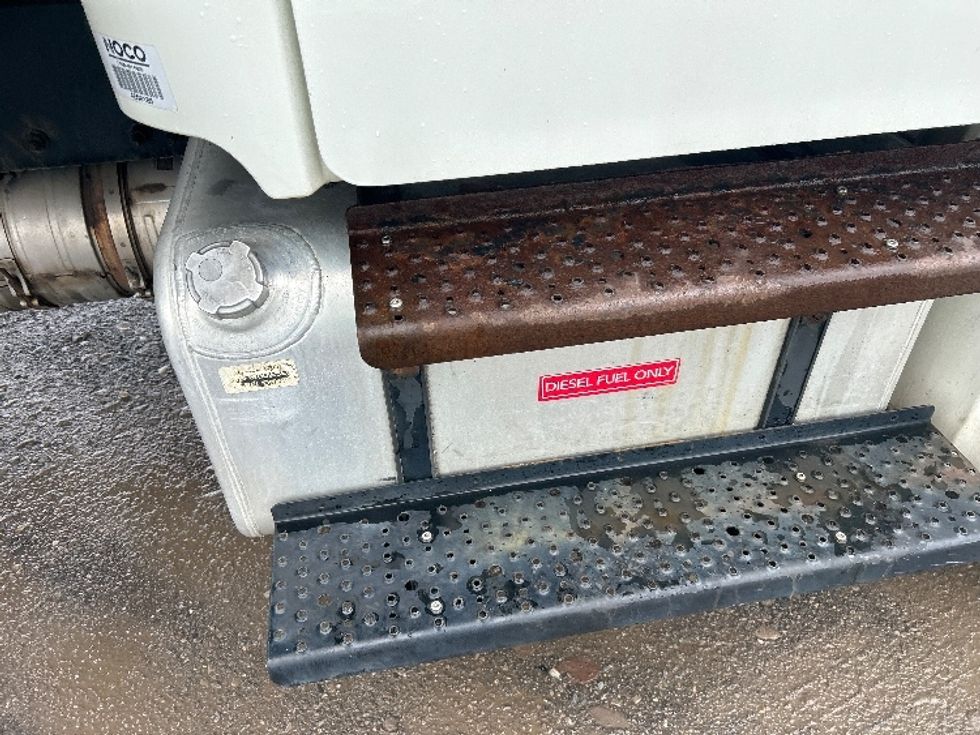 Medium Duty Box Truck-Light and Medium Duty Trucks-Freightliner-2019-M2-Rochester-NY-191,769\n\t\tmiles-$ 32,500 - Image 27