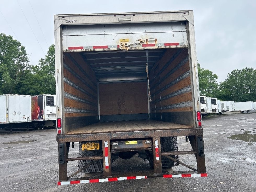 Medium Duty Box Truck-Light and Medium Duty Trucks-Freightliner-2019-M2-Rochester-NY-191,769\n\t\tmiles-$ 32,500 - Image 8