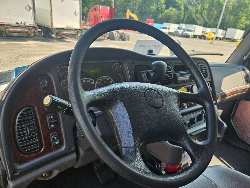 Medium Duty Box Truck-Light and Medium Duty Trucks-Freightliner-2019-M2-Rochester-NY-198,447\n\t\tmiles-$ 29,000 - Image 17
