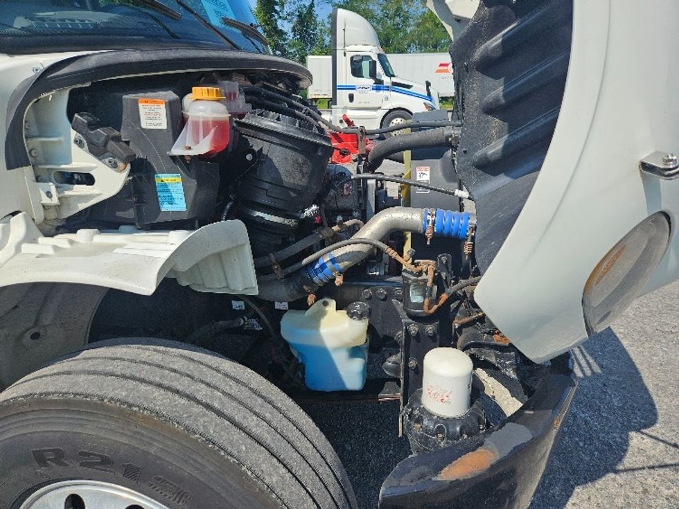 Medium Duty Box Truck-Light and Medium Duty Trucks-Freightliner-2019-M2-Rochester-NY-198,447\n\t\tmiles-$ 29,000 - Image 22