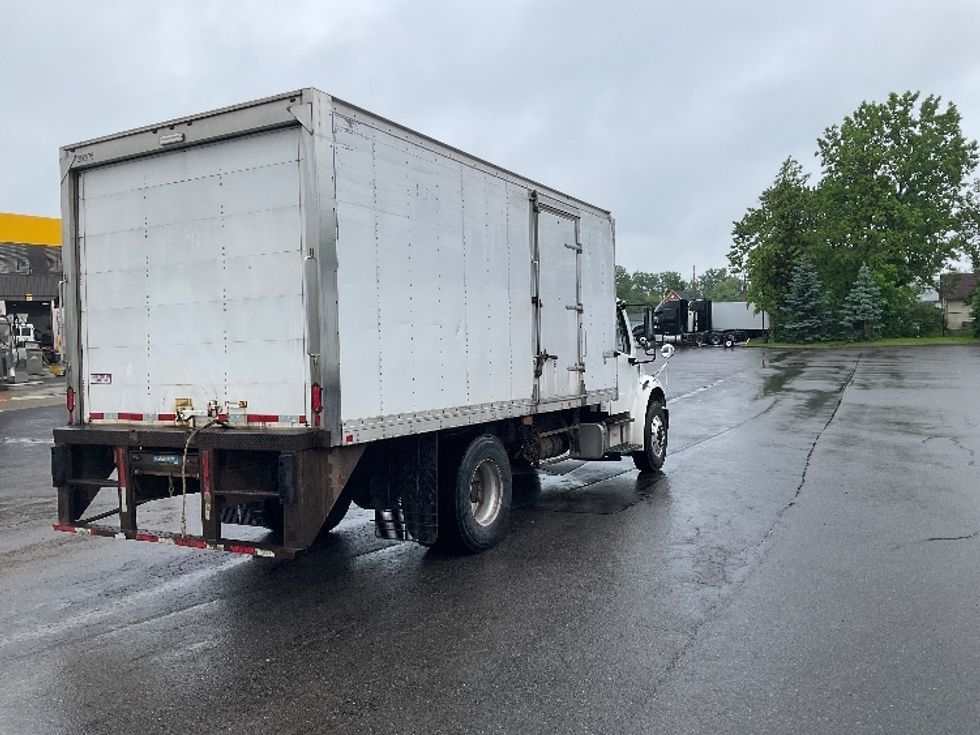 Medium Duty Box Truck-Light and Medium Duty Trucks-Freightliner-2019-M2-Rochester-NY-199,947\n\t\tmiles-$ 31,500 - Image 13