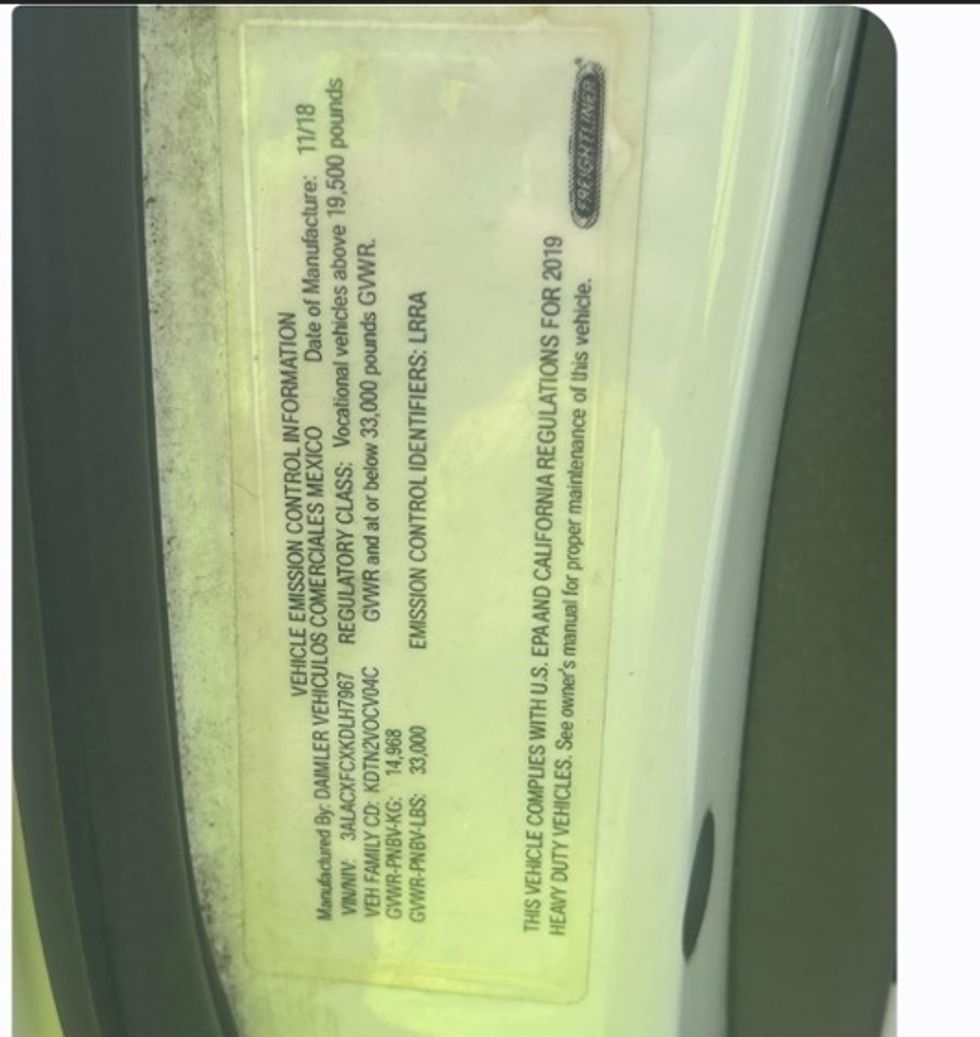 Medium Duty Box Truck-Light and Medium Duty Trucks-Freightliner-2019-M2-Rochester-NY-199,947\n\t\tmiles-$ 31,500 - Image 25