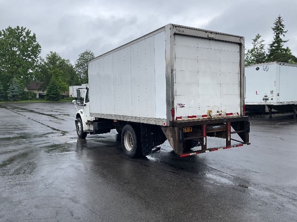 Medium Duty Box Truck-Light and Medium Duty Trucks-Freightliner-2019-M2-Rochester-NY-199,947\n\t\tmiles-$ 31,500 - Image 6