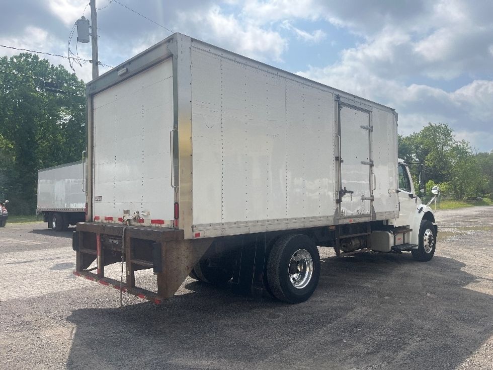 Medium Duty Box Truck-Light and Medium Duty Trucks-Freightliner-2019-M2-Rochester-NY-208,927\n\t\tmiles-$ 30,500 - Image 13