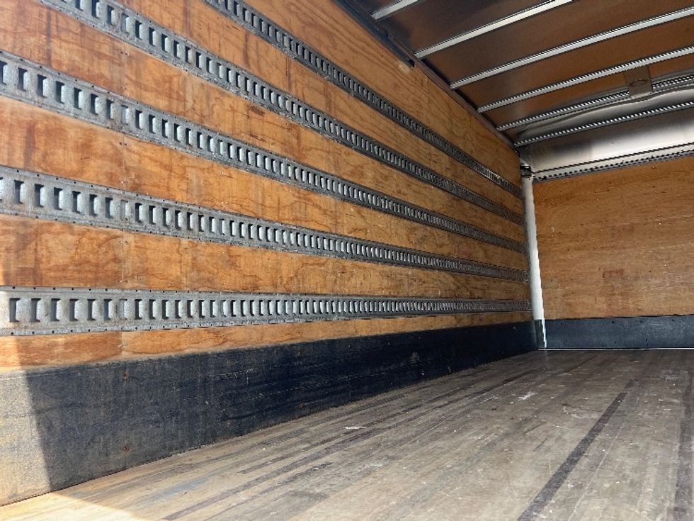 Medium Duty Box Truck-Light and Medium Duty Trucks-Freightliner-2019-M2-Rochester-NY-214,107\n\t\tmiles-$ 29,750 - Image 11