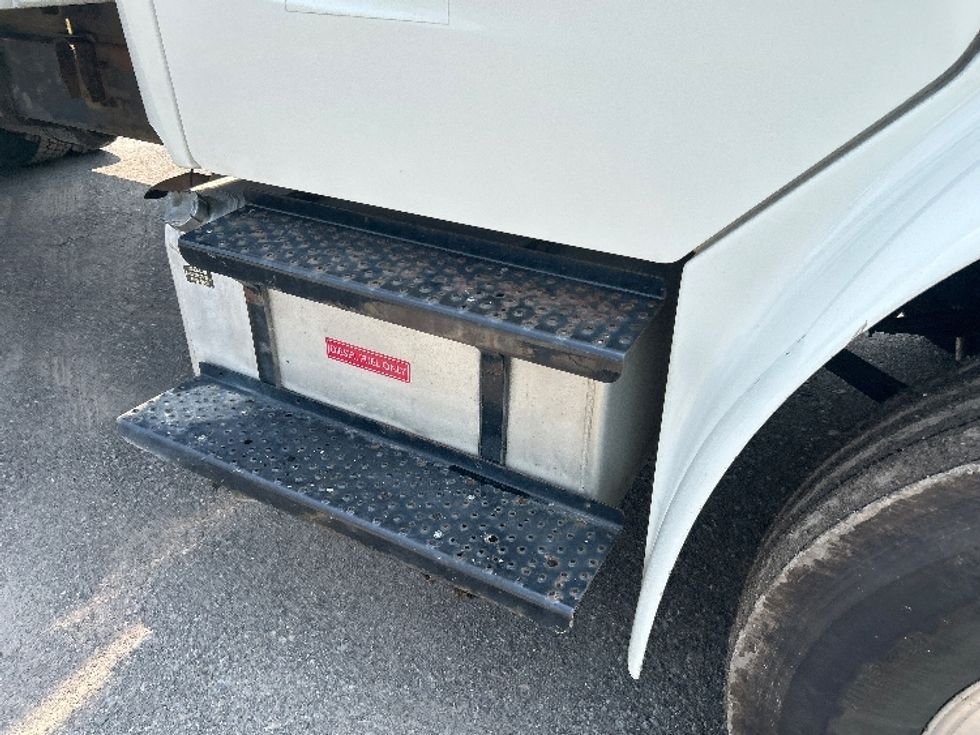 Medium Duty Box Truck-Light and Medium Duty Trucks-Freightliner-2019-M2-Rochester-NY-220,850\n\t\tmiles-$ 29,000 - Image 27