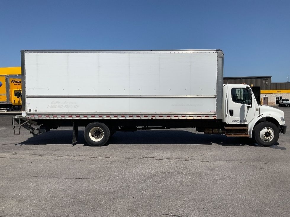 Medium Duty Box Truck-Light and Medium Duty Trucks-Freightliner-2019-M2-Rochester-NY-241,000\n\t\tmiles-$ 37,750 - Image 15