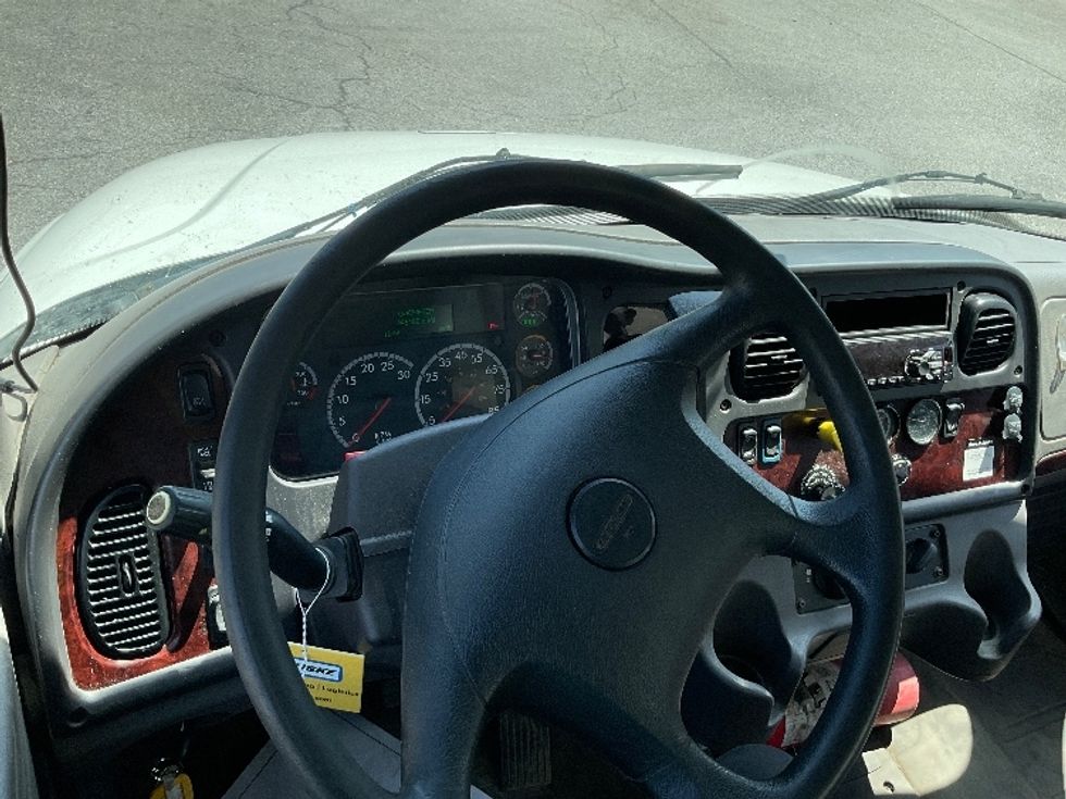 Medium Duty Box Truck-Light and Medium Duty Trucks-Freightliner-2019-M2-Rochester-NY-241,000\n\t\tmiles-$ 37,750 - Image 17