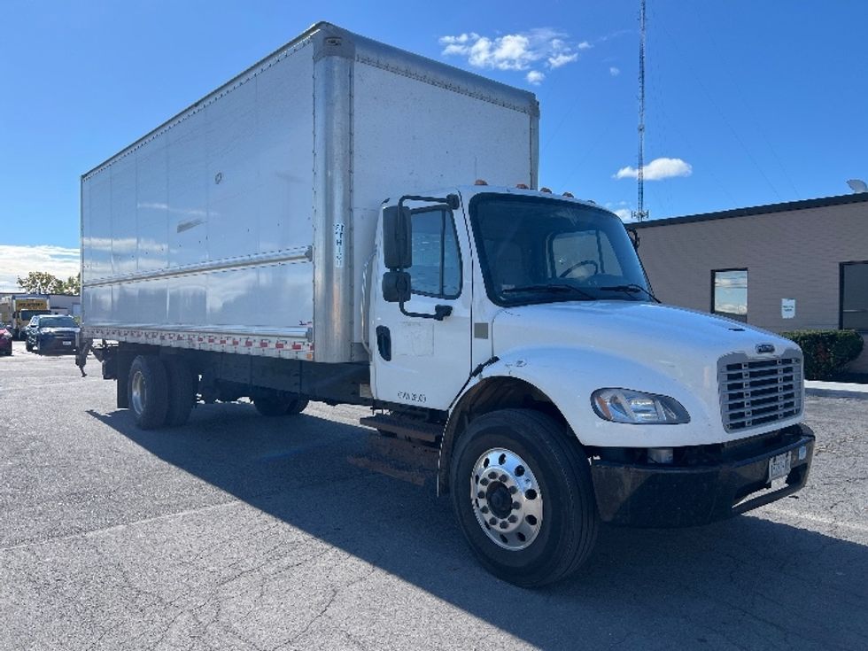 Medium Duty Box Truck-Light and Medium Duty Trucks-Freightliner-2019-M2-Rochester-NY-390,669\n\t\tmiles-$ 21,250 - Image 1