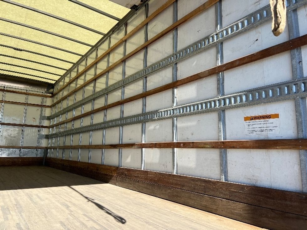 Medium Duty Box Truck-Light and Medium Duty Trucks-Freightliner-2019-M2-Rochester-NY-390,669\n\t\tmiles-$ 21,250 - Image 12