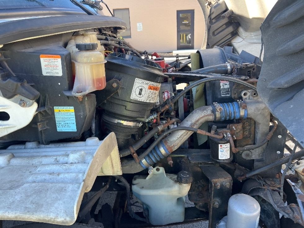 Medium Duty Box Truck-Light and Medium Duty Trucks-Freightliner-2019-M2-Rochester-NY-390,669\n\t\tmiles-$ 21,250 - Image 23