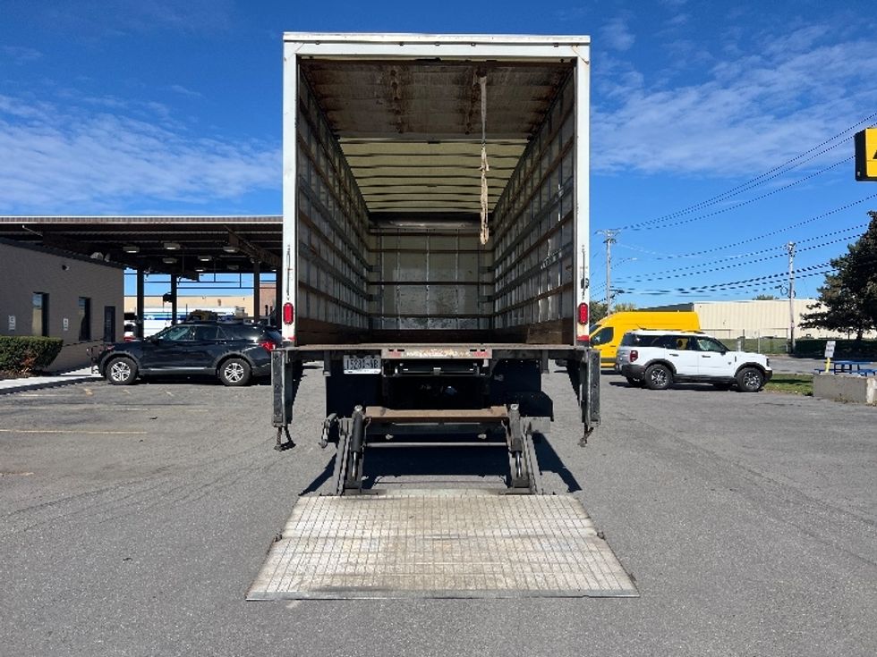 Medium Duty Box Truck-Light and Medium Duty Trucks-Freightliner-2019-M2-Rochester-NY-390,669\n\t\tmiles-$ 21,250 - Image 9