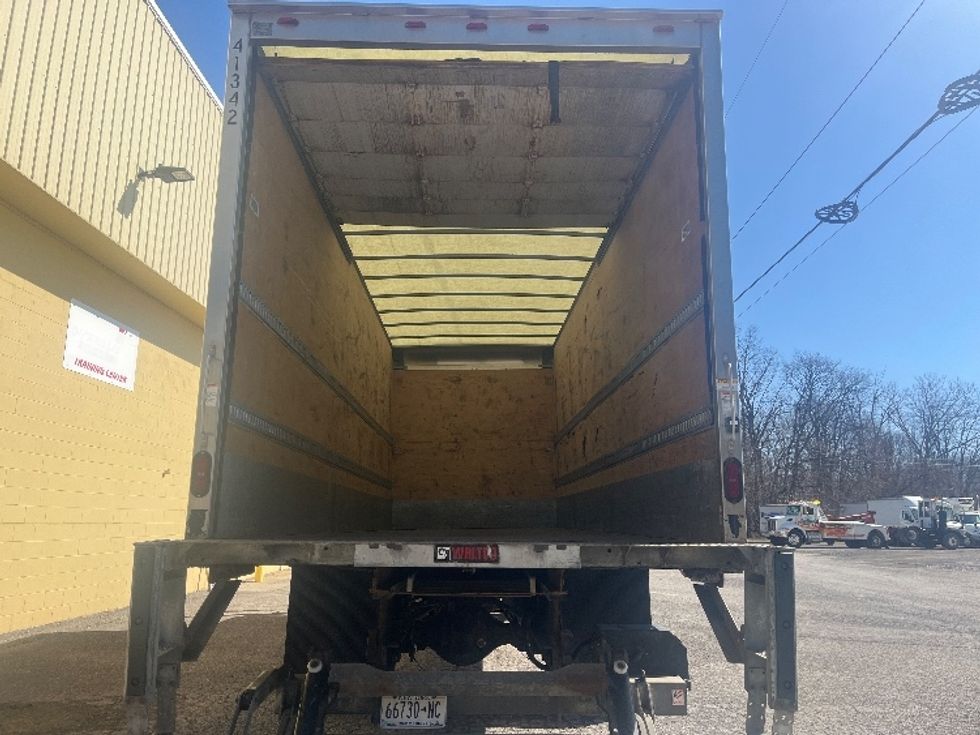 Medium Duty Box Truck-Light and Medium Duty Trucks-Freightliner-2019-M2-Rochester-NY-90,885\n\t\tmiles-$ 51,750 - Image 8