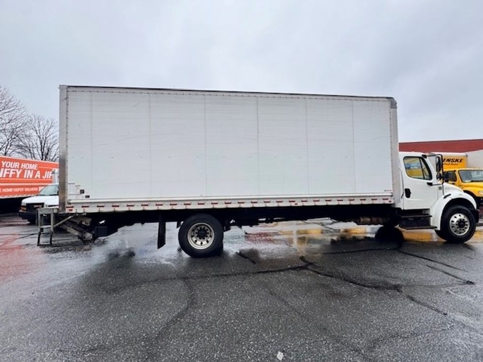 Medium Duty Box Truck-Light and Medium Duty Trucks-Freightliner-2019-M2-Rockville-MD-254,068\n\t\tmiles-$ 38,000 - Image 13
