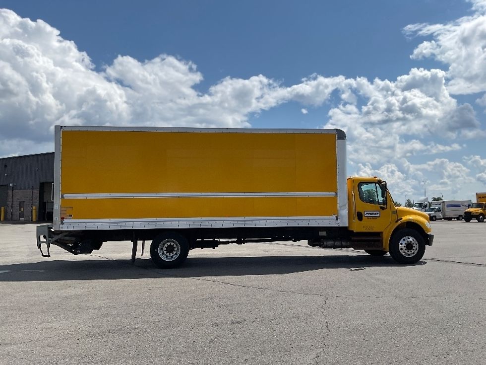 Medium Duty Box Truck-Light and Medium Duty Trucks-Freightliner-2019-M2-Saint Laurent-PQ-248,854\n\t\tkm-$ 62,500 - Image 15