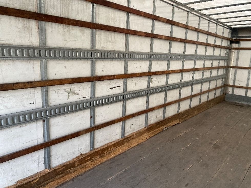 Medium Duty Box Truck-Light and Medium Duty Trucks-Freightliner-2019-M2-Salem-VA-204,789\n\t\tmiles-$ 49,500 - Image 11