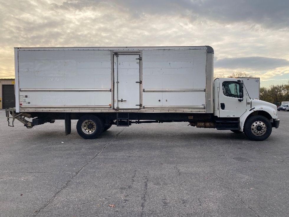 Medium Duty Box Truck-Light and Medium Duty Trucks-Freightliner-2019-M2-Salem-VA-204,789\n\t\tmiles-$ 49,500 - Image 15