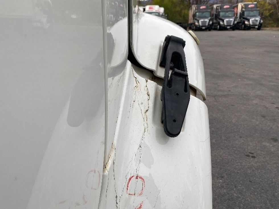 Medium Duty Box Truck-Light and Medium Duty Trucks-Freightliner-2019-M2-Salem-VA-204,789\n\t\tmiles-$ 49,500 - Image 27