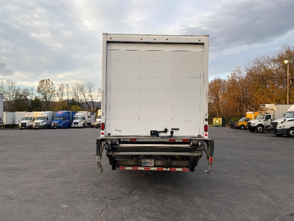 Medium Duty Box Truck-Light and Medium Duty Trucks-Freightliner-2019-M2-Salem-VA-204,789\n\t\tmiles-$ 49,500 - Image 7
