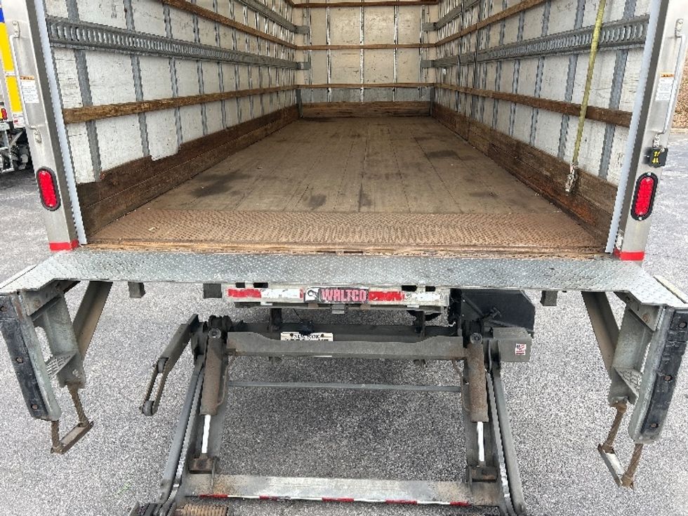 Medium Duty Box Truck-Light and Medium Duty Trucks-Freightliner-2019-M2-Salem-VA-410,278\n\t\tmiles-$ 21,000 - Image 10