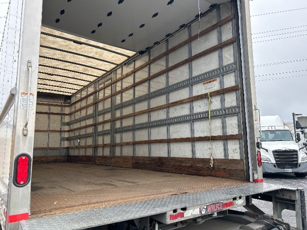 Medium Duty Box Truck-Light and Medium Duty Trucks-Freightliner-2019-M2-Salem-VA-410,278\n\t\tmiles-$ 21,000 - Image 12