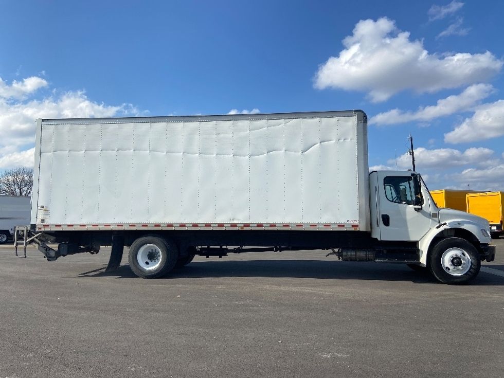 Medium Duty Box Truck-Light and Medium Duty Trucks-Freightliner-2019-M2-San Antonio-TX-112,119\n\t\tmiles-$ 62,750 - Image 14