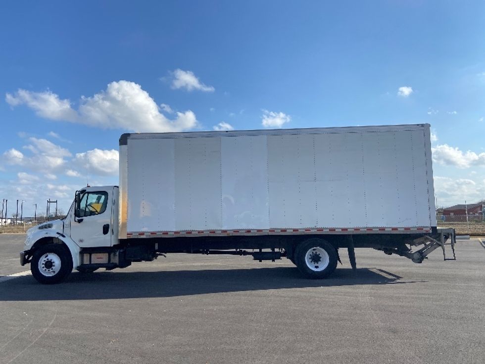 2019 Freightliner M2 106 Medium Duty photo 4