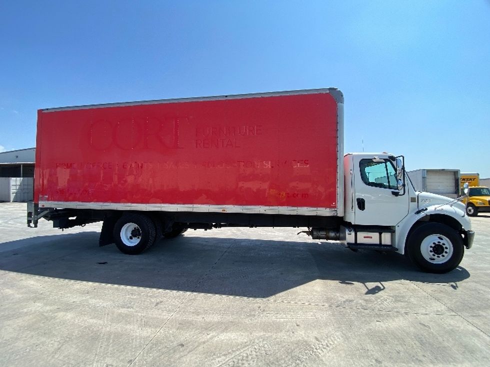 Medium Duty Box Truck-Light and Medium Duty Trucks-Freightliner-2019-M2-San Antonio-TX-119,396\n\t\tmiles-$ 59,750 - Image 15