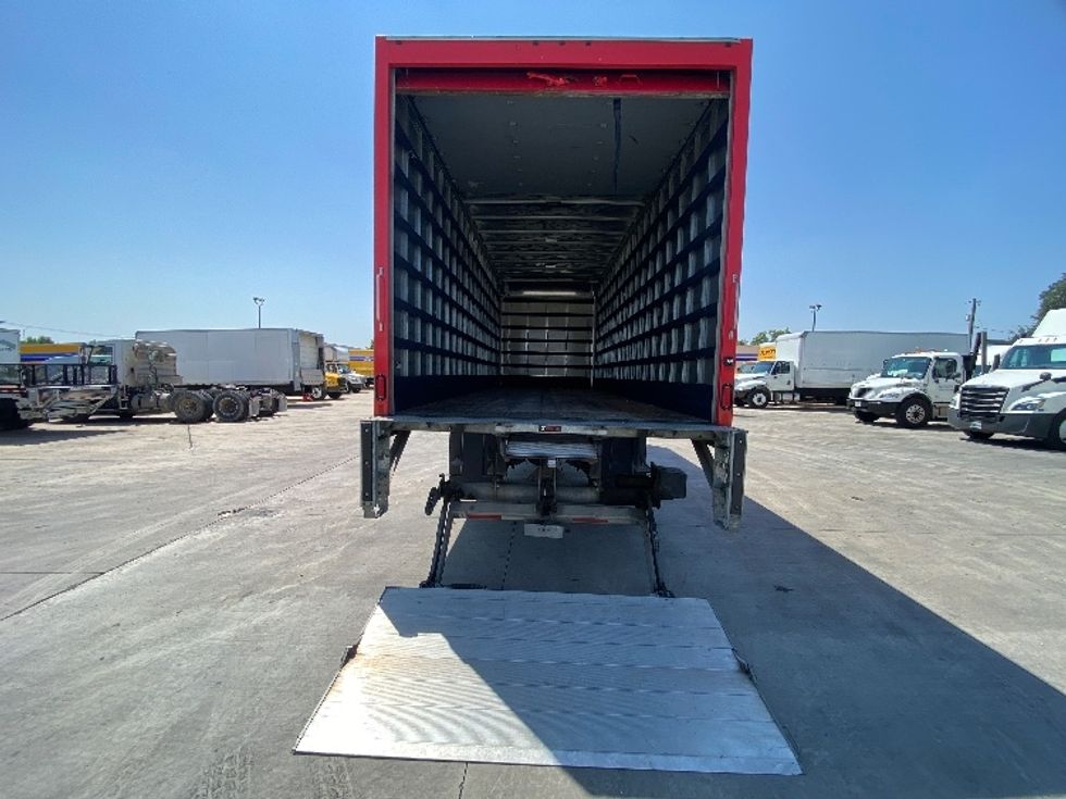 Medium Duty Box Truck-Light and Medium Duty Trucks-Freightliner-2019-M2-San Antonio-TX-119,396\n\t\tmiles-$ 59,750 - Image 9