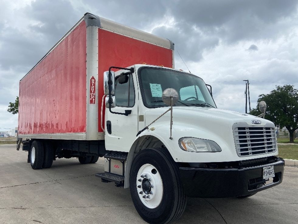 Medium Duty Box Truck-Light and Medium Duty Trucks-Freightliner-2019-M2-San Antonio-TX-130,724\n\t\tmiles-$ 61,500 - Image 1