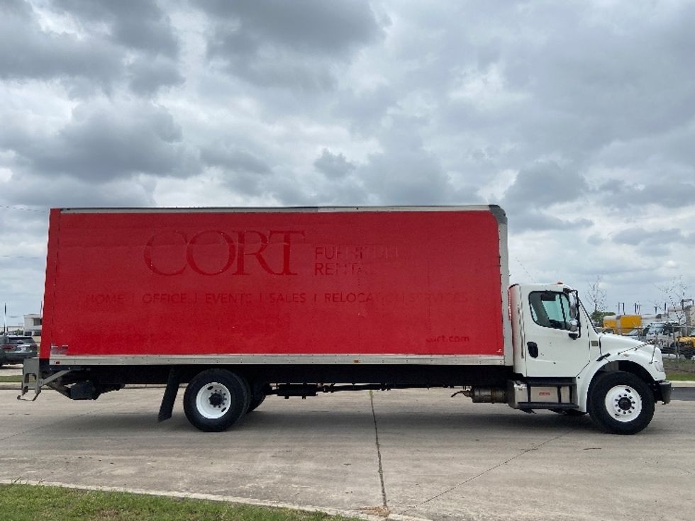 Medium Duty Box Truck-Light and Medium Duty Trucks-Freightliner-2019-M2-San Antonio-TX-130,724\n\t\tmiles-$ 61,500 - Image 15