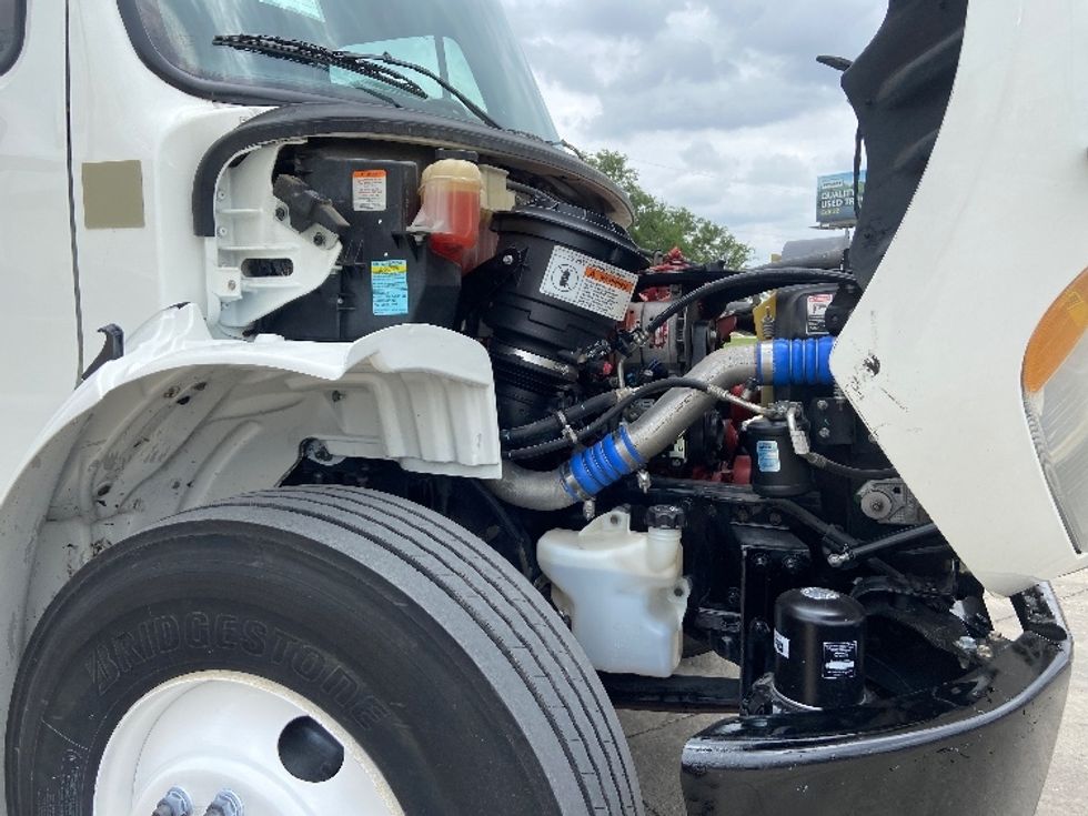 Medium Duty Box Truck-Light and Medium Duty Trucks-Freightliner-2019-M2-San Antonio-TX-130,724\n\t\tmiles-$ 61,500 - Image 23