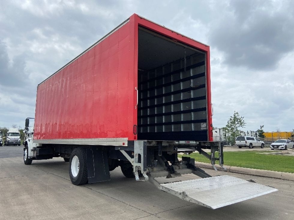 Medium Duty Box Truck-Light and Medium Duty Trucks-Freightliner-2019-M2-San Antonio-TX-130,724\n\t\tmiles-$ 61,500 - Image 9