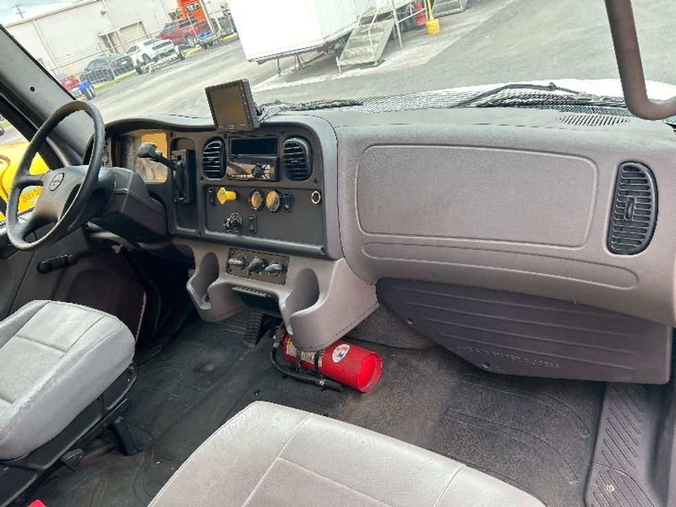 Medium Duty Box Truck-Light and Medium Duty Trucks-Freightliner-2019-M2-San Antonio-TX-218,188\n\t\tmiles-$ 45,750 - Image 21