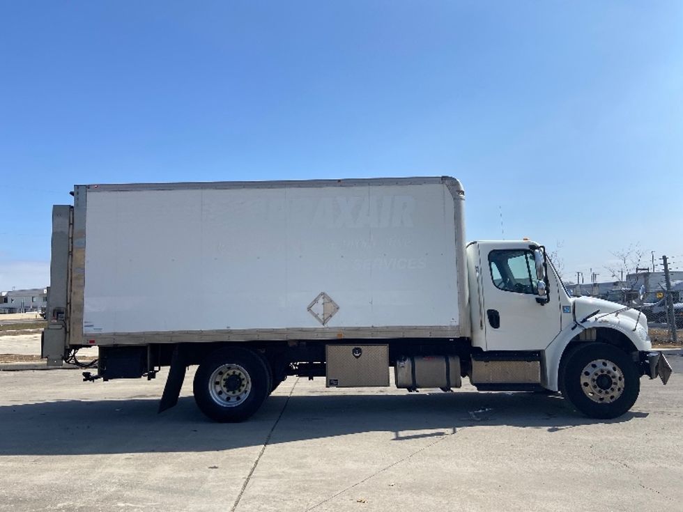 Medium Duty Box Truck-Light and Medium Duty Trucks-Freightliner-2019-M2-San Antonio-TX-276,073\n\t\tmiles-$ 24,500 - Image 15