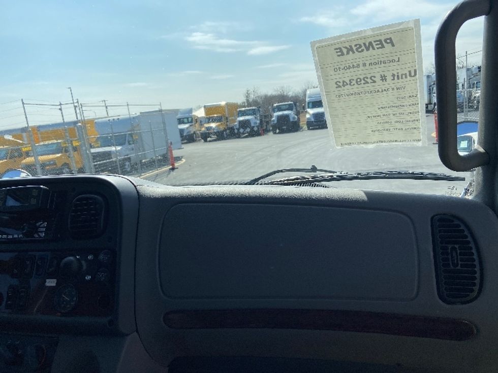 Medium Duty Box Truck-Light and Medium Duty Trucks-Freightliner-2019-M2-San Antonio-TX-276,073\n\t\tmiles-$ 24,500 - Image 21