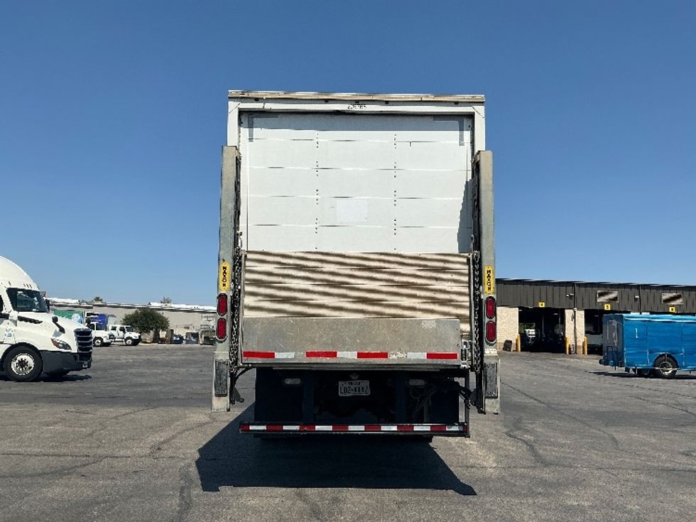 Medium Duty Box Truck-Light and Medium Duty Trucks-Freightliner-2019-M2-San Antonio-TX-316,000\n\t\tmiles-$ 28,500 - Image 7