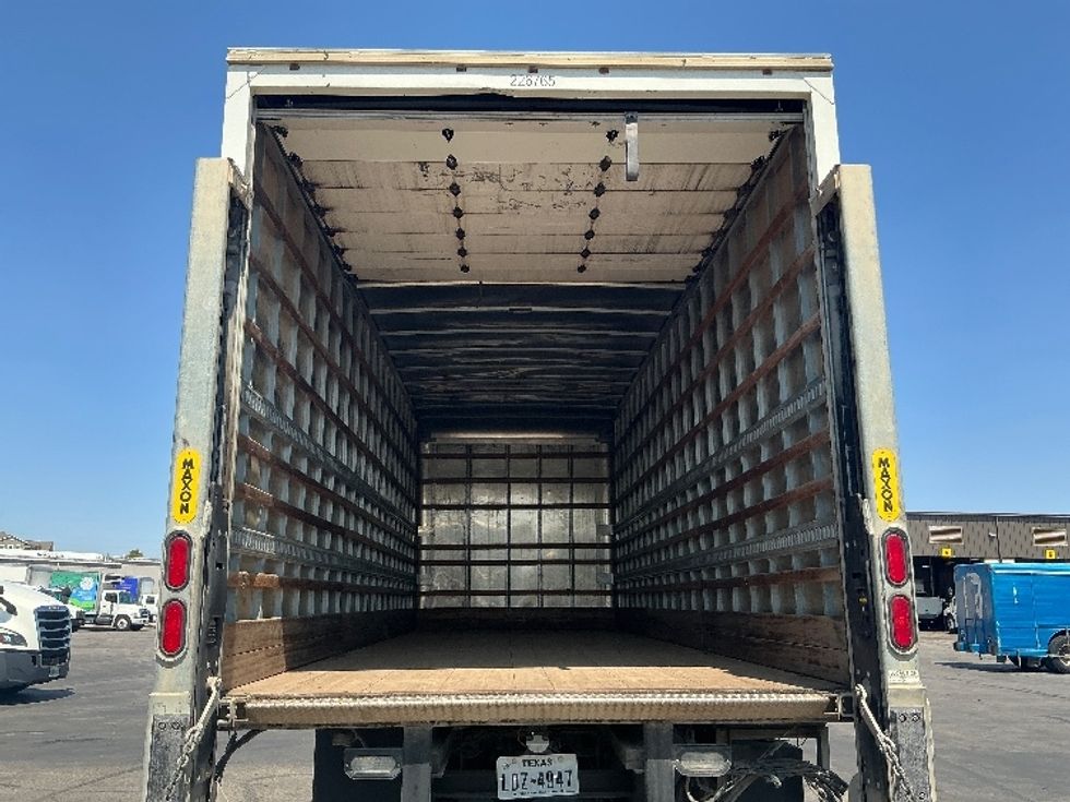 Medium Duty Box Truck-Light and Medium Duty Trucks-Freightliner-2019-M2-San Antonio-TX-316,000\n\t\tmiles-$ 28,500 - Image 8