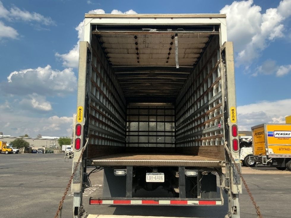 Medium Duty Box Truck-Light and Medium Duty Trucks-Freightliner-2019-M2-San Antonio-TX-346,769\n\t\tmiles-$ 23,750 - Image 8