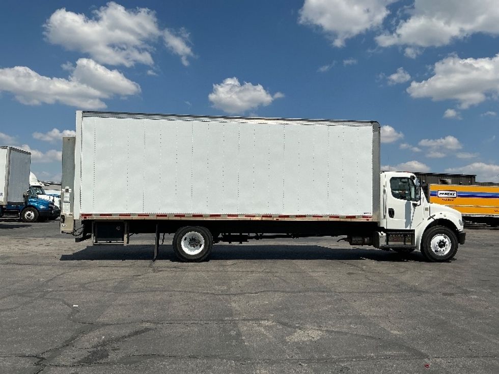 Medium Duty Box Truck-Light and Medium Duty Trucks-Freightliner-2019-M2-San Antonio-TX-404,617\n\t\tmiles-$ 21,250 - Image 10