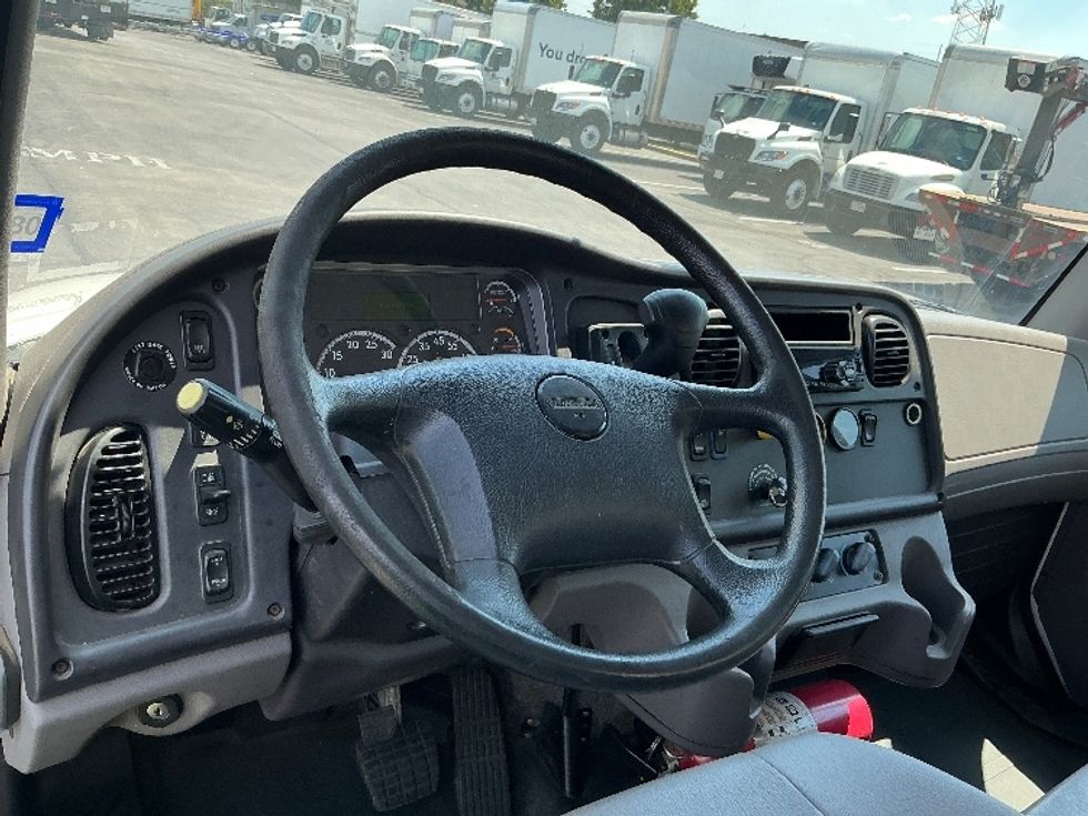 Medium Duty Box Truck-Light and Medium Duty Trucks-Freightliner-2019-M2-San Antonio-TX-404,617\n\t\tmiles-$ 21,250 - Image 12