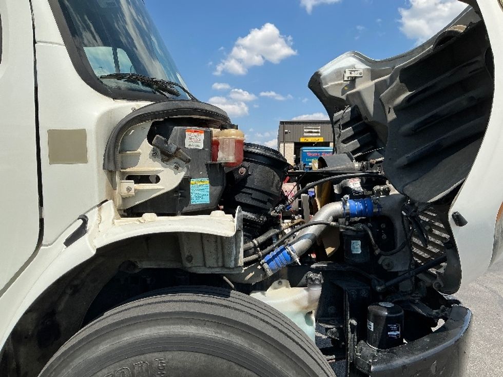 Medium Duty Box Truck-Light and Medium Duty Trucks-Freightliner-2019-M2-San Antonio-TX-404,617\n\t\tmiles-$ 21,250 - Image 18