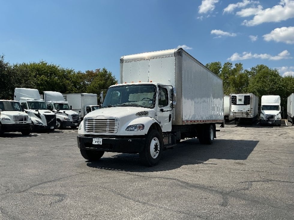 Medium Duty Box Truck-Light and Medium Duty Trucks-Freightliner-2019-M2-San Antonio-TX-404,617\n\t\tmiles-$ 21,250 - Image 3