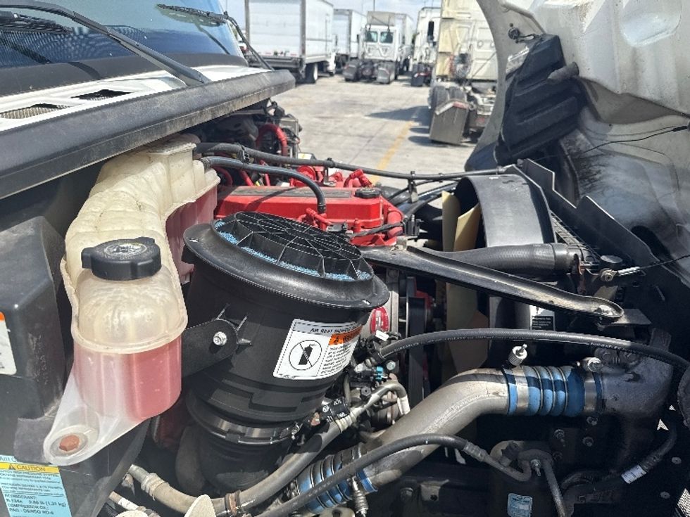 Medium Duty Box Truck-Light and Medium Duty Trucks-Freightliner-2019-M2-San Marcos-CA-114,082\n\t\tmiles-$ 65,000 - Image 23