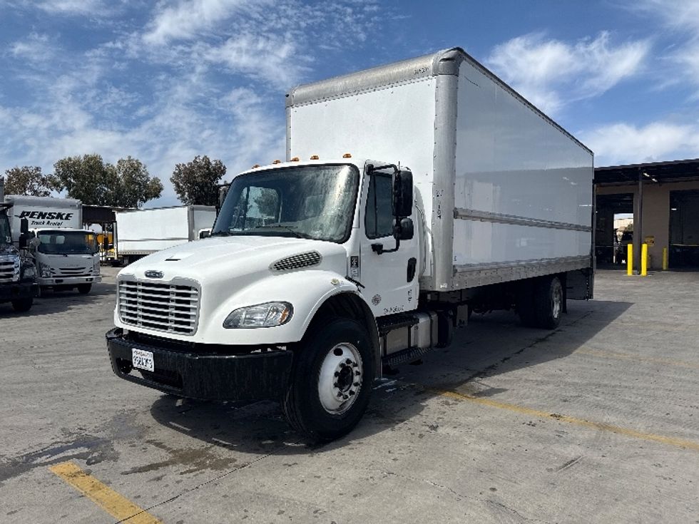 Medium Duty Box Truck-Light and Medium Duty Trucks-Freightliner-2019-M2-San Marcos-CA-114,082\n\t\tmiles-$ 65,000 - Image 3