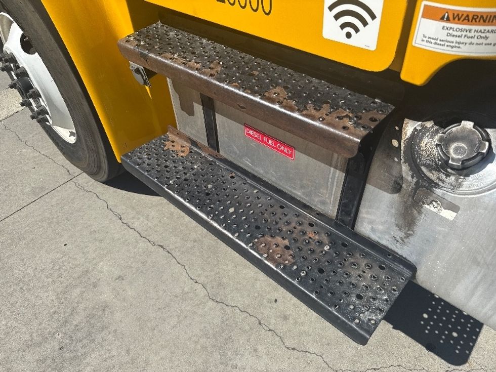 Medium Duty Box Truck-Light and Medium Duty Trucks-Freightliner-2019-M2-San Marcos-CA-124,217\n\t\tmiles-$ 54,000 - Image 28