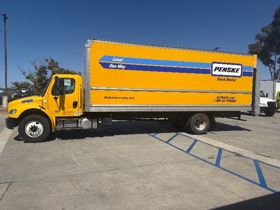 Medium Duty Box Truck-Light and Medium Duty Trucks-Freightliner-2019-M2-San Marcos-CA-124,217\n\t\tmiles-$ 54,000 - Image 4