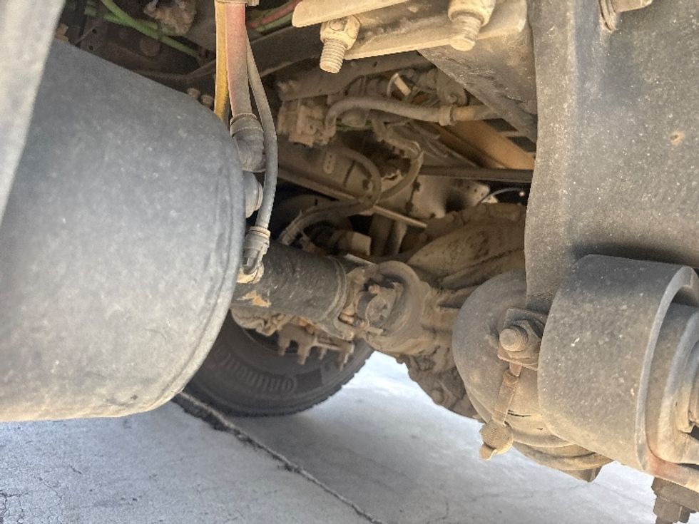 Medium Duty Box Truck-Light and Medium Duty Trucks-Freightliner-2019-M2-San Marcos-CA-124,217\n\t\tmiles-$ 54,000 - Image 5