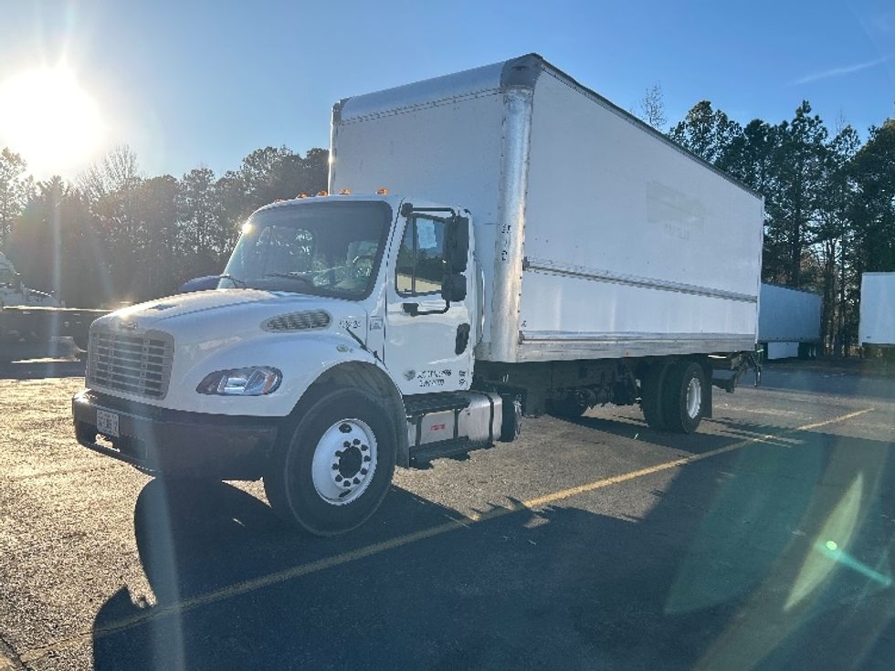 Medium Duty Box Truck-Light and Medium Duty Trucks-Freightliner-2019-M2-Sandston-VA-204,621\n\t\tmiles-$ 43,750 - Image 1