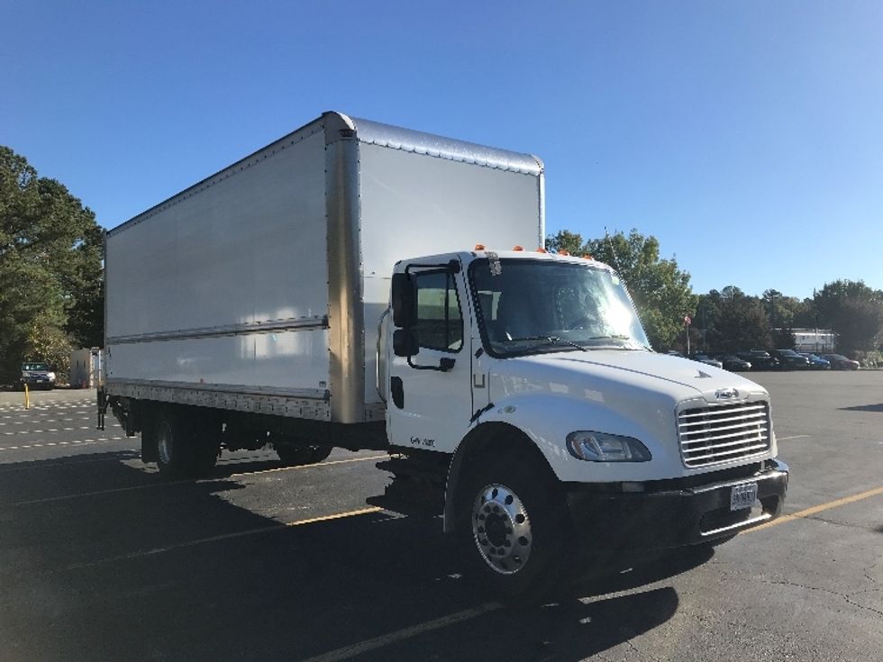 Medium Duty Box Truck-Light and Medium Duty Trucks-Freightliner-2019-M2-Sandston-VA-271,358\n\t\tmiles-$ 39,000 - Image 1